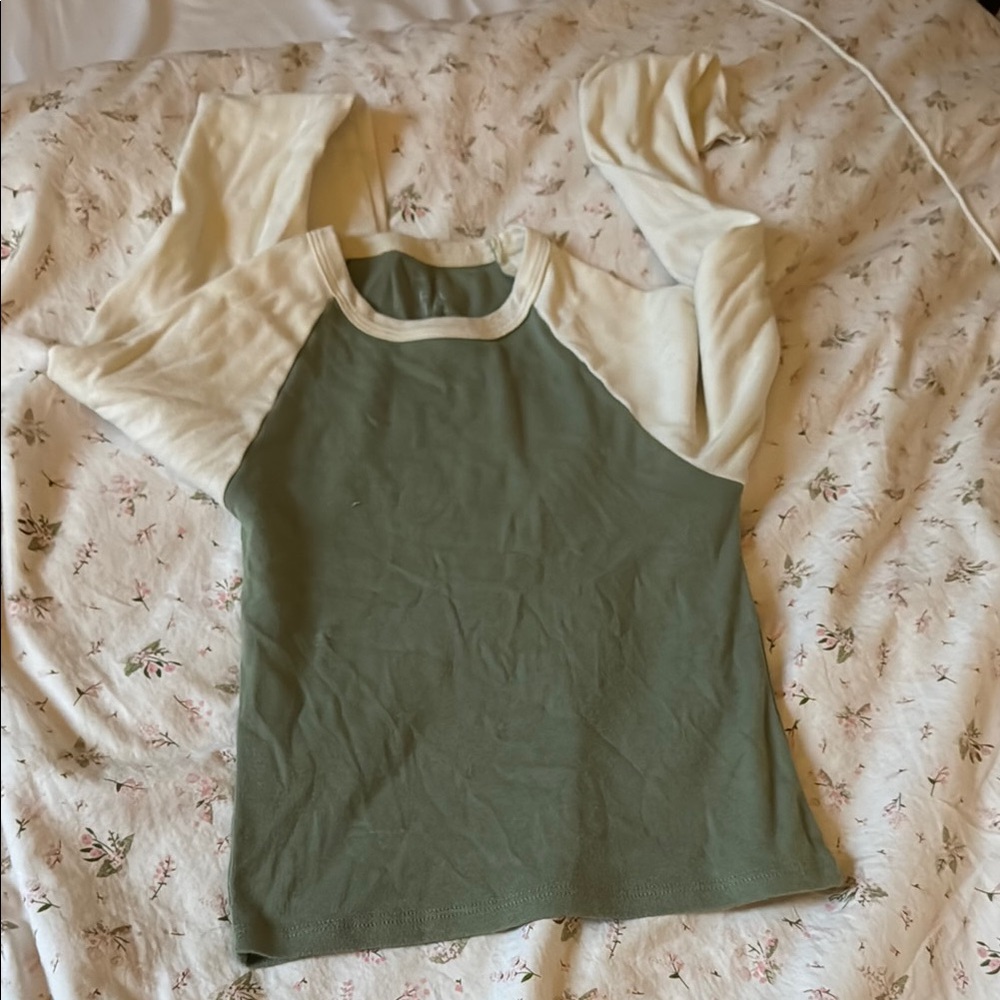 Green and Cream Women's Raglan Top